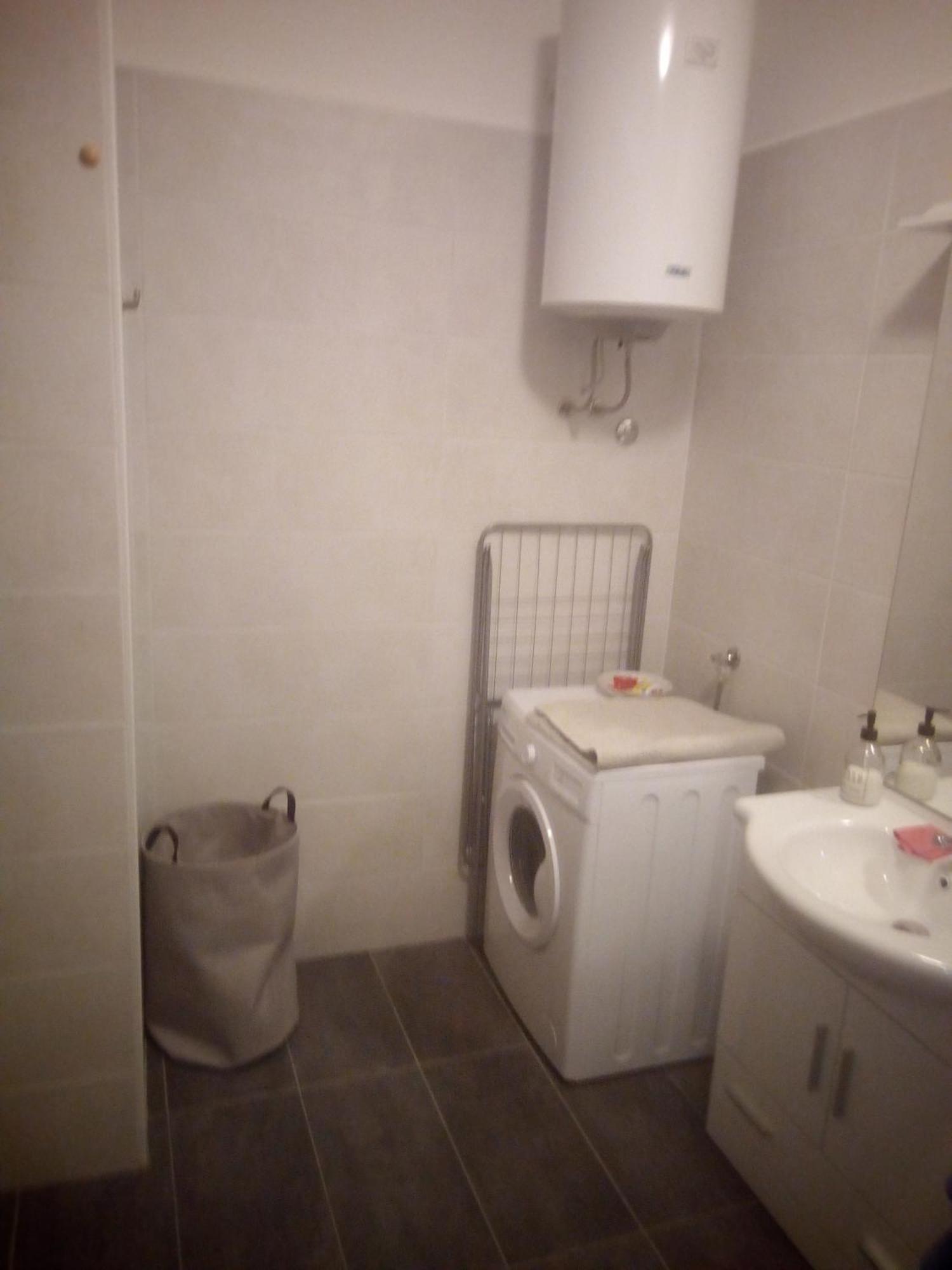 Apartman Sendi Pula Ngoại thất bức ảnh